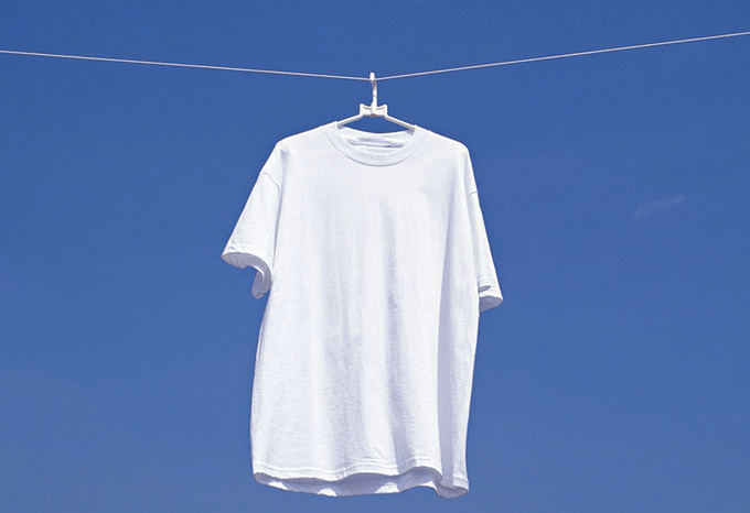 4 Tips Untuk Buat Kaos Putih Anda Tidak Mudah Kucel